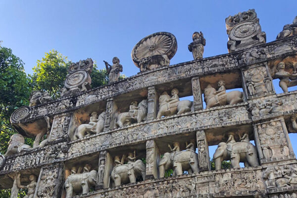 Sri Lanka: Culture + Volunteering + Adventure | 28 Days